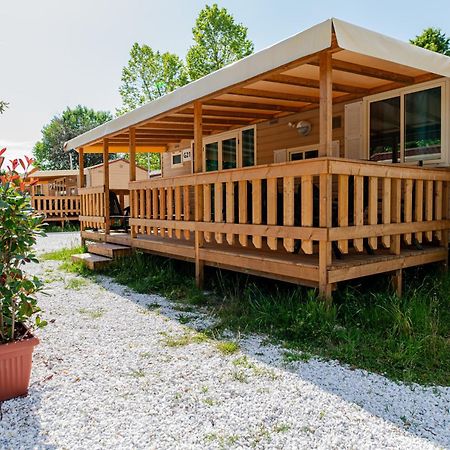 Familie Chalet In Toscane, Aan Zee, Aangeboden Door Micasatoscana Виареджо Экстерьер фото