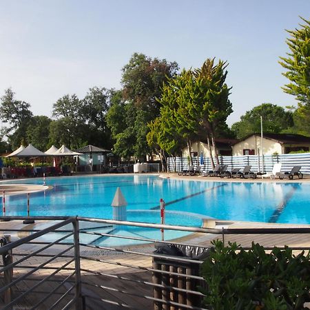 Familie Chalet In Toscane, Aan Zee, Aangeboden Door Micasatoscana Виареджо Экстерьер фото